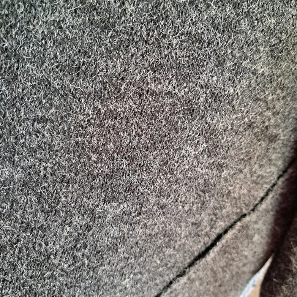 Ya Los Angeles Women's Grey Long Sleeve Cotton Blend Knit Cardigan Sweater L-XL
